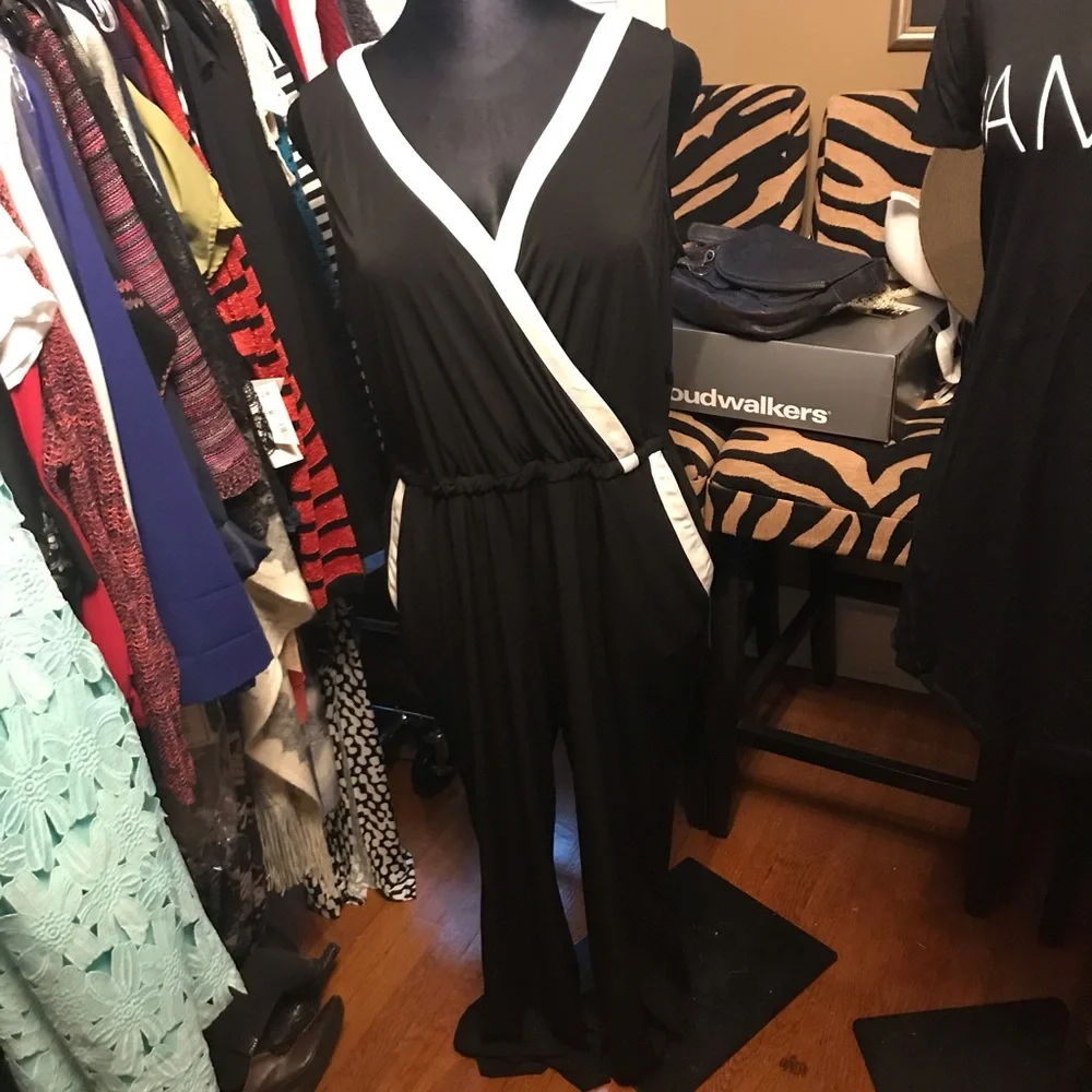 NY Collection Black Jumpsuit with White Trim